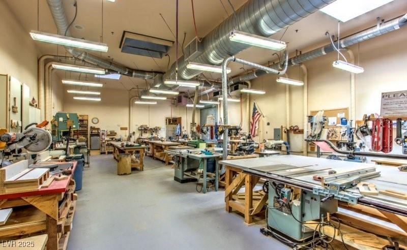 9004 Litchfield Avenue Property Photo 21