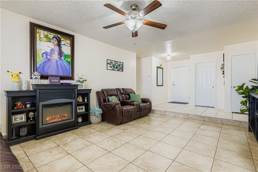 1963 Beesley Drive Property Photo 2