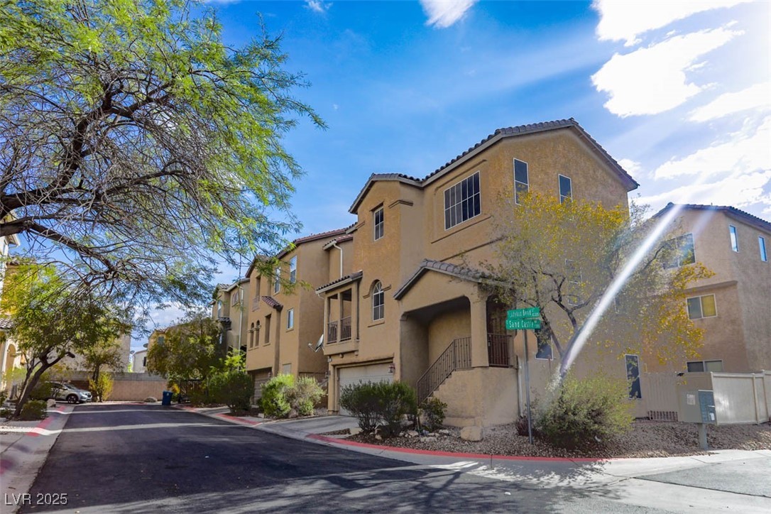 10331 Ladybug Bend Street Property Photo 1