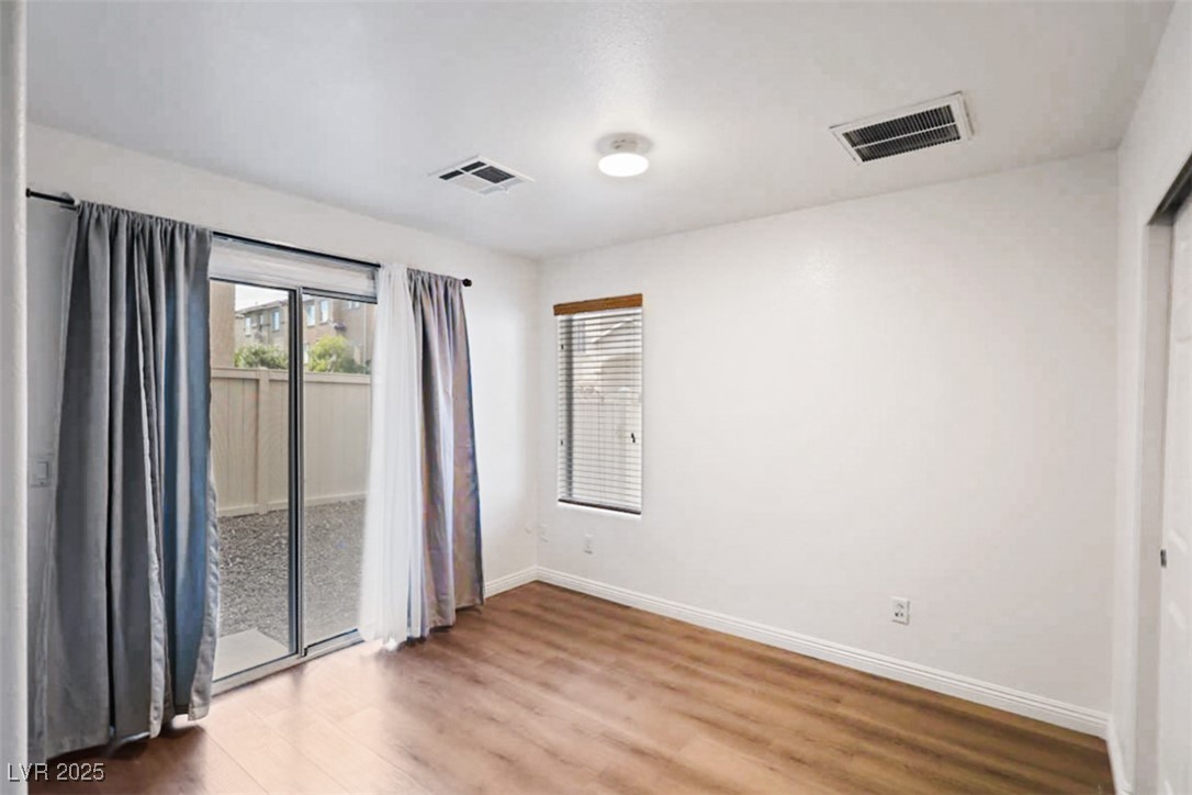 10331 Ladybug Bend Street Property Photo 4