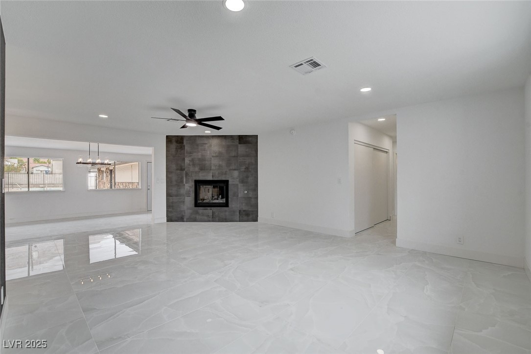 706 North Hollywood Boulevard Property Photo 11