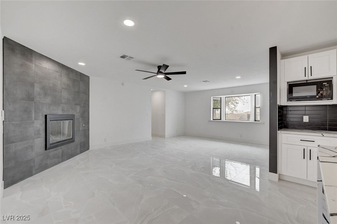 706 North Hollywood Boulevard Property Photo 12