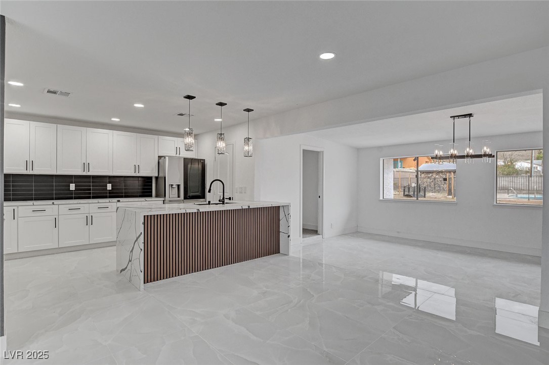 706 North Hollywood Boulevard Property Photo 16