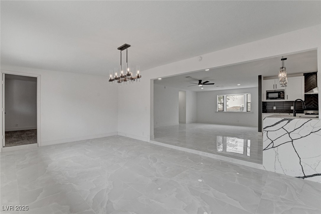 706 North Hollywood Boulevard Property Photo 20