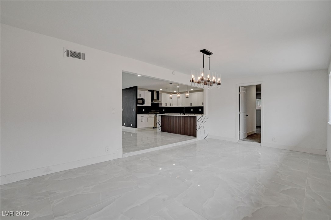 706 North Hollywood Boulevard Property Photo 22