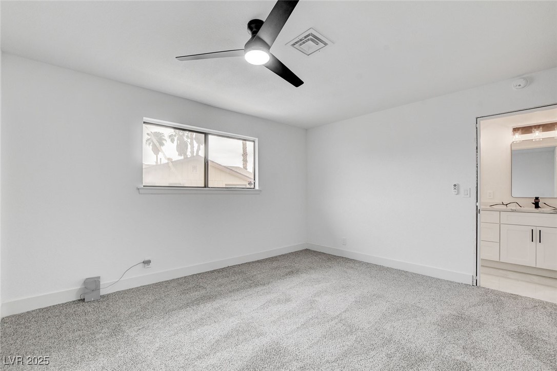 706 North Hollywood Boulevard Property Photo 34