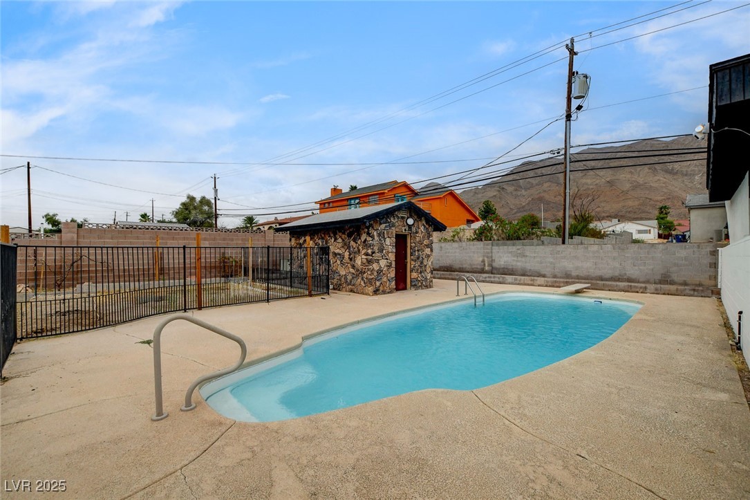 706 North Hollywood Boulevard Property Photo 54