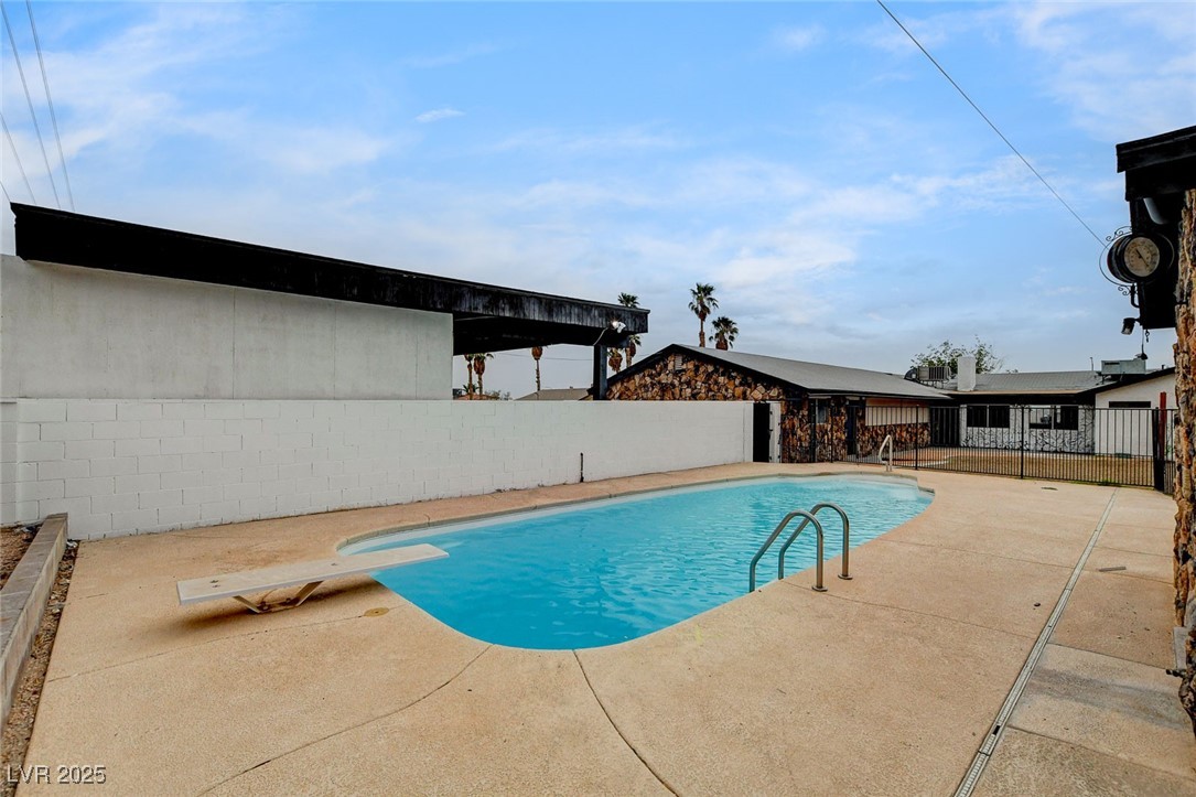 706 North Hollywood Boulevard Property Photo 56