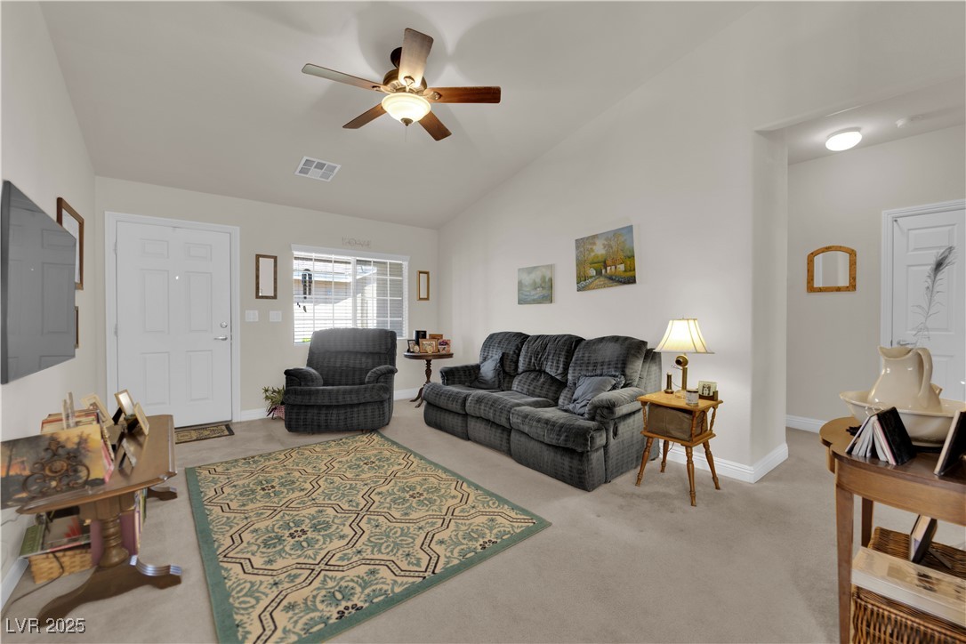 5409 Blue Oat Avenue Property Photo 6