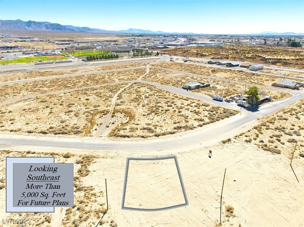 180 North Sisk Street Property Photo 14