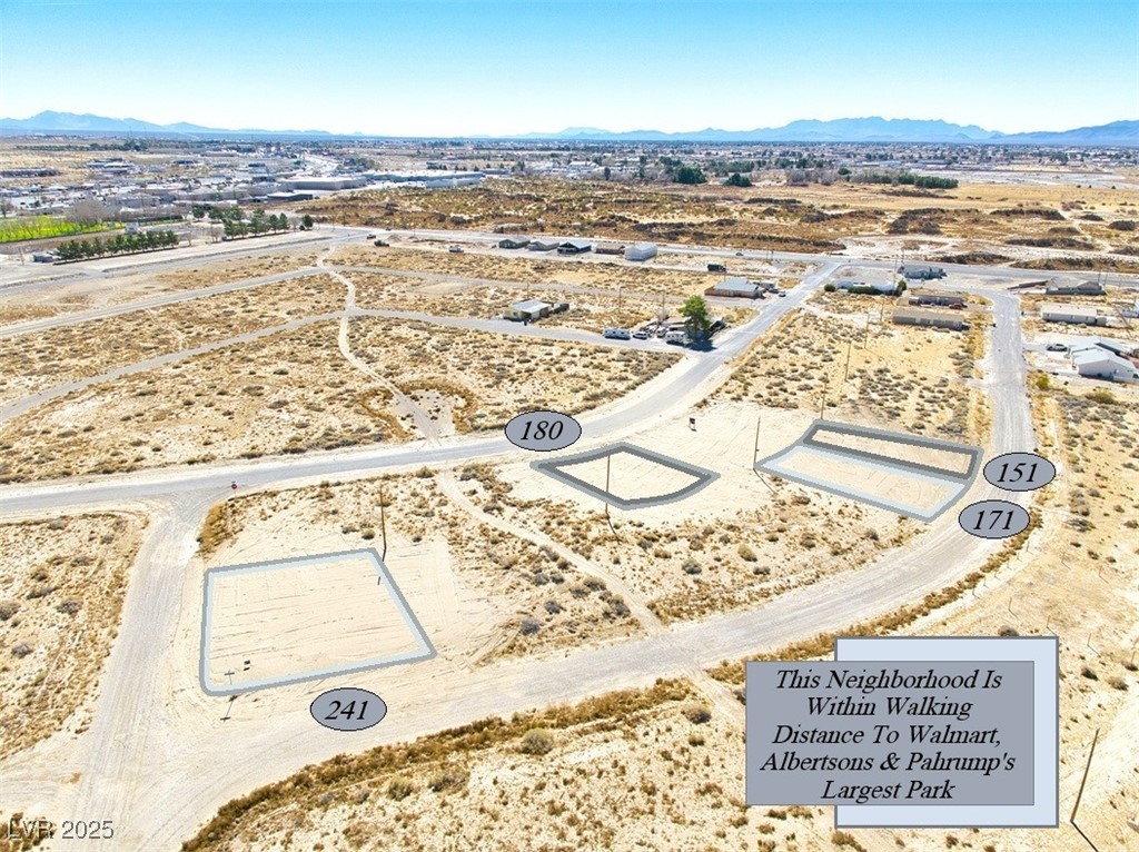 180 North Sisk Street Property Photo 16