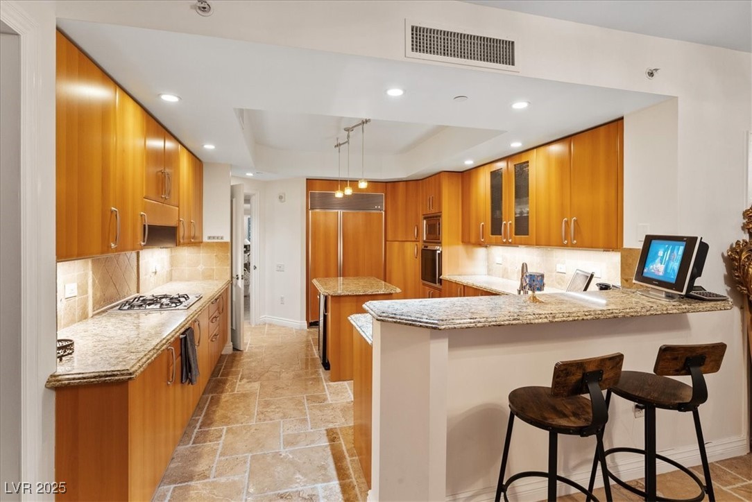 2747 Paradise Road 501 Property Photo 5