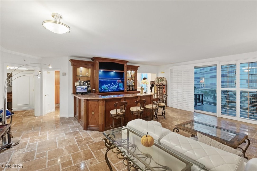 2747 Paradise Road 501 Property Photo 12