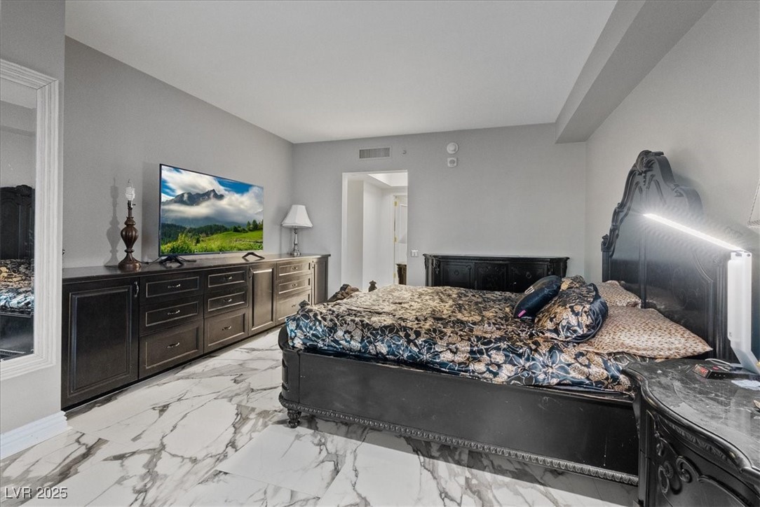 2747 Paradise Road 501 Property Photo 16