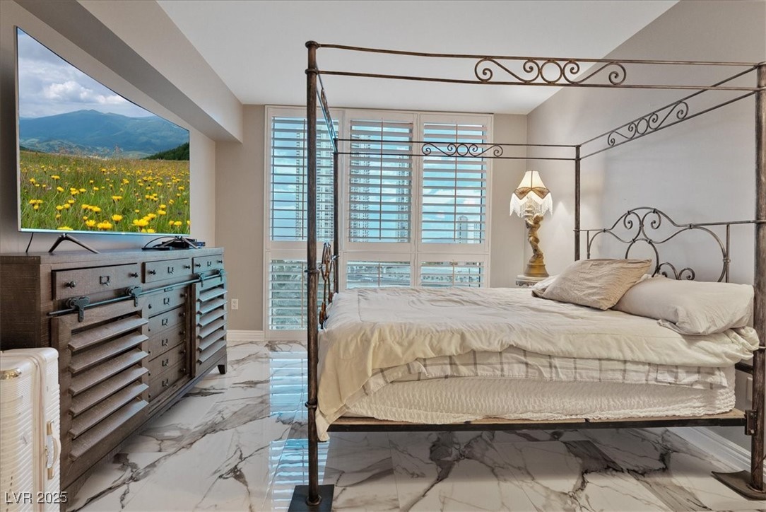 2747 Paradise Road 501 Property Photo 21