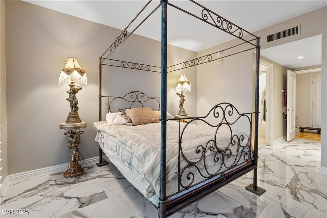 2747 Paradise Road 501 Property Photo 22