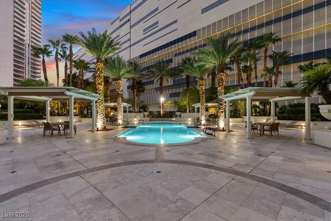 2747 Paradise Road 501 Property Photo 33