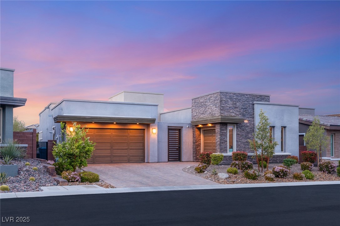 10482 Calico Terrace Avenue Property Photo 2