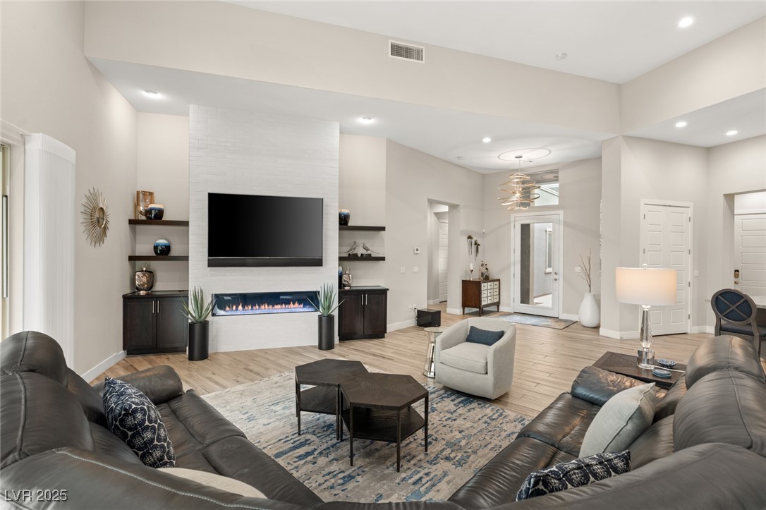 10482 Calico Terrace Avenue Property Photo 10