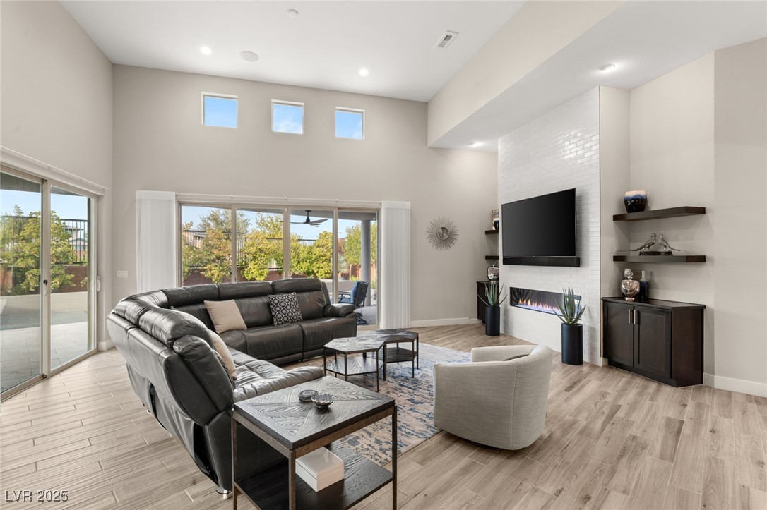 10482 Calico Terrace Avenue Property Photo 11