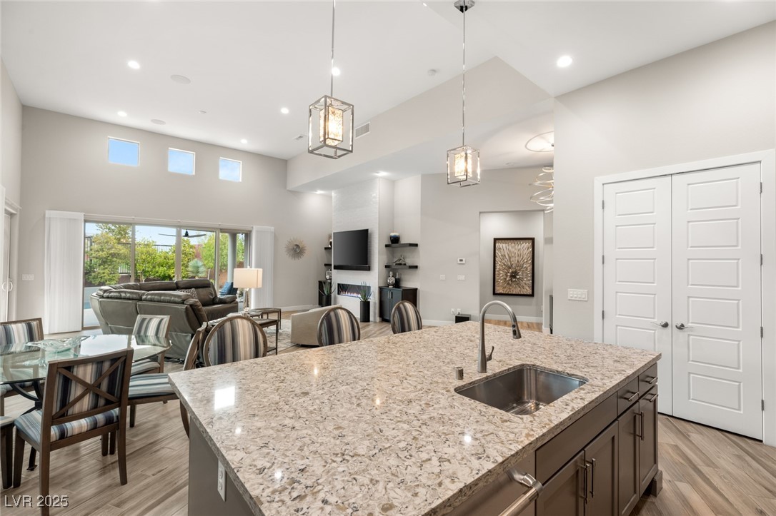 10482 Calico Terrace Avenue Property Photo 17