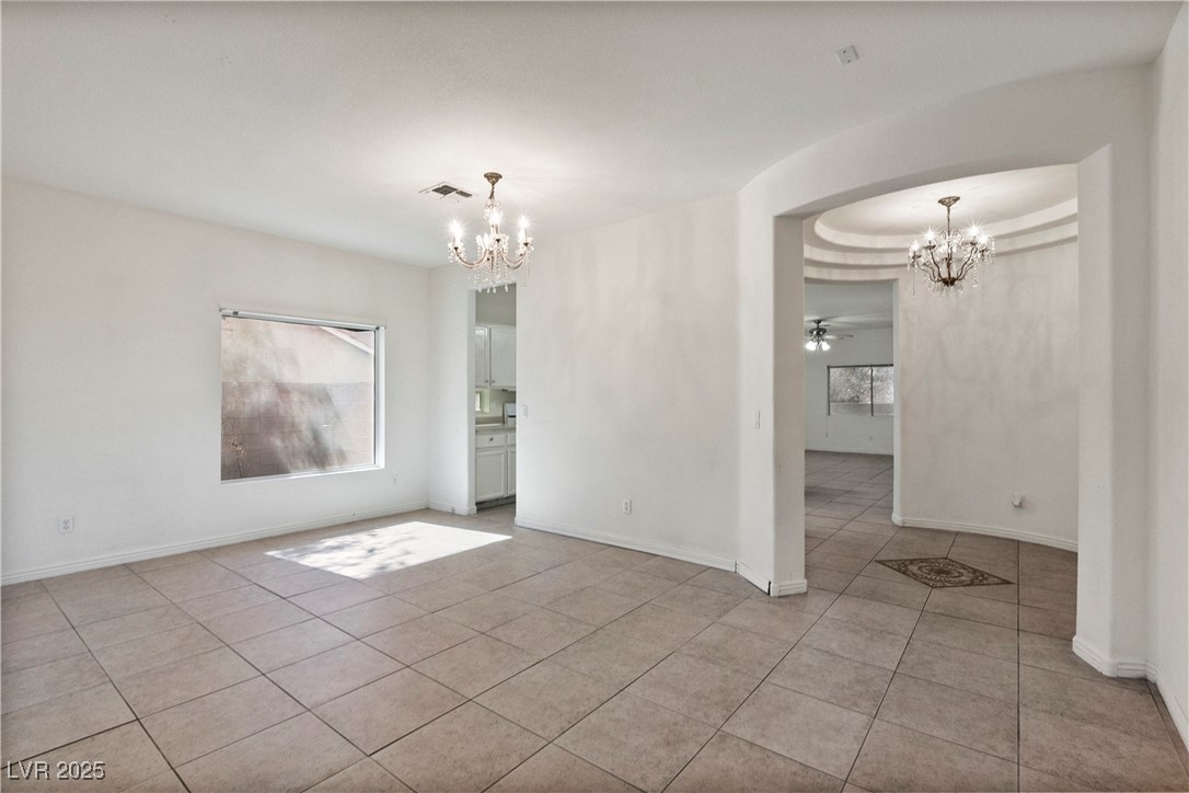 2865 Rippling Springs Street Property Photo 8