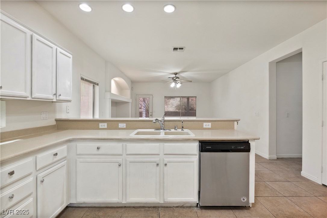 2865 Rippling Springs Street Property Photo 12