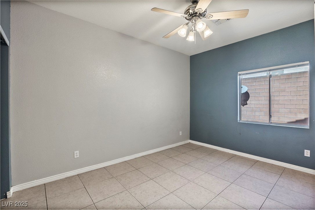 2865 Rippling Springs Street Property Photo 33