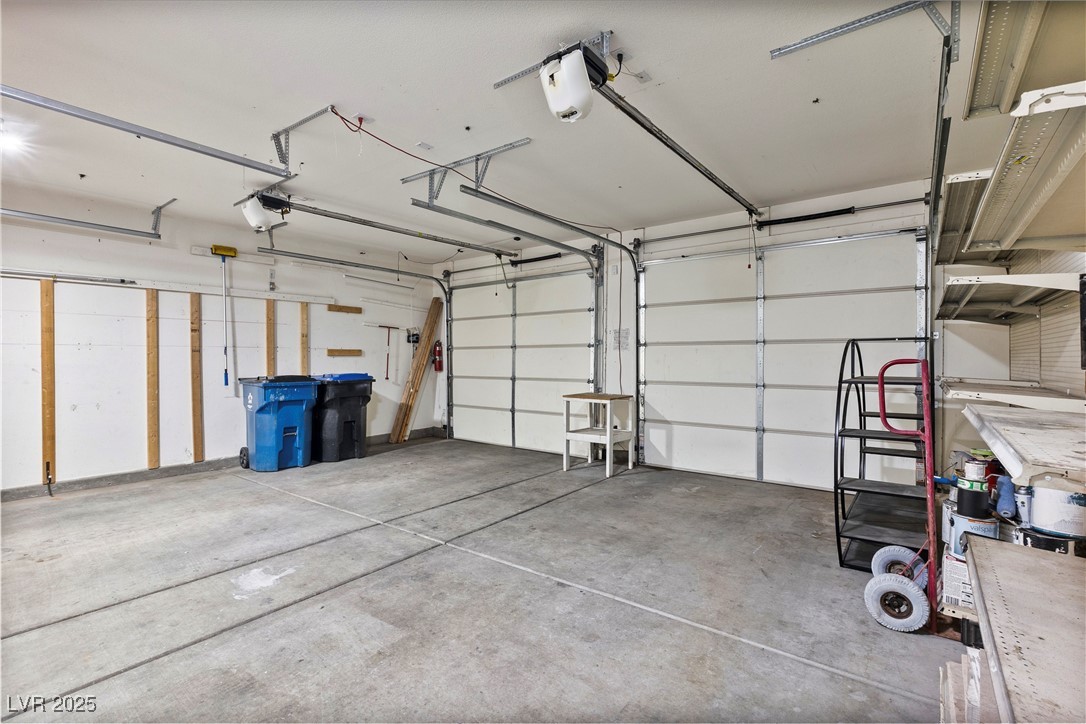 2865 Rippling Springs Street Property Photo 35