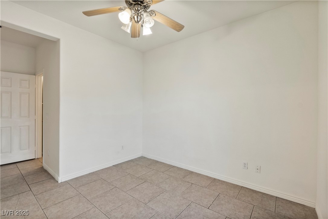 2865 Rippling Springs Street Property Photo 37