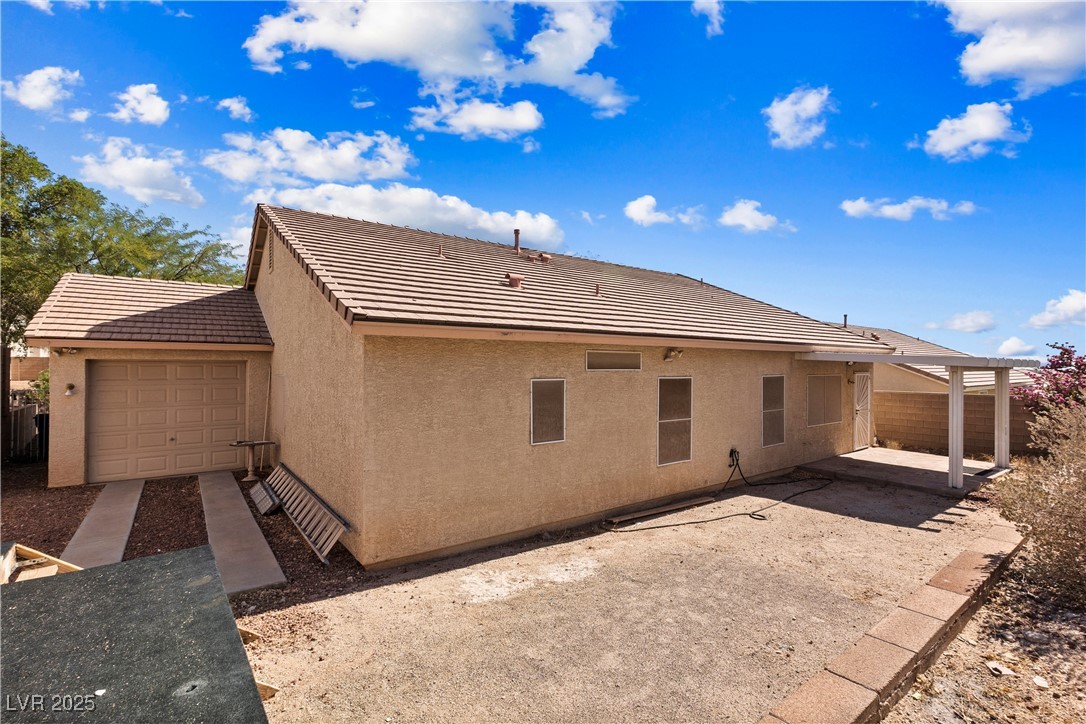 2865 Rippling Springs Street Property Photo 45