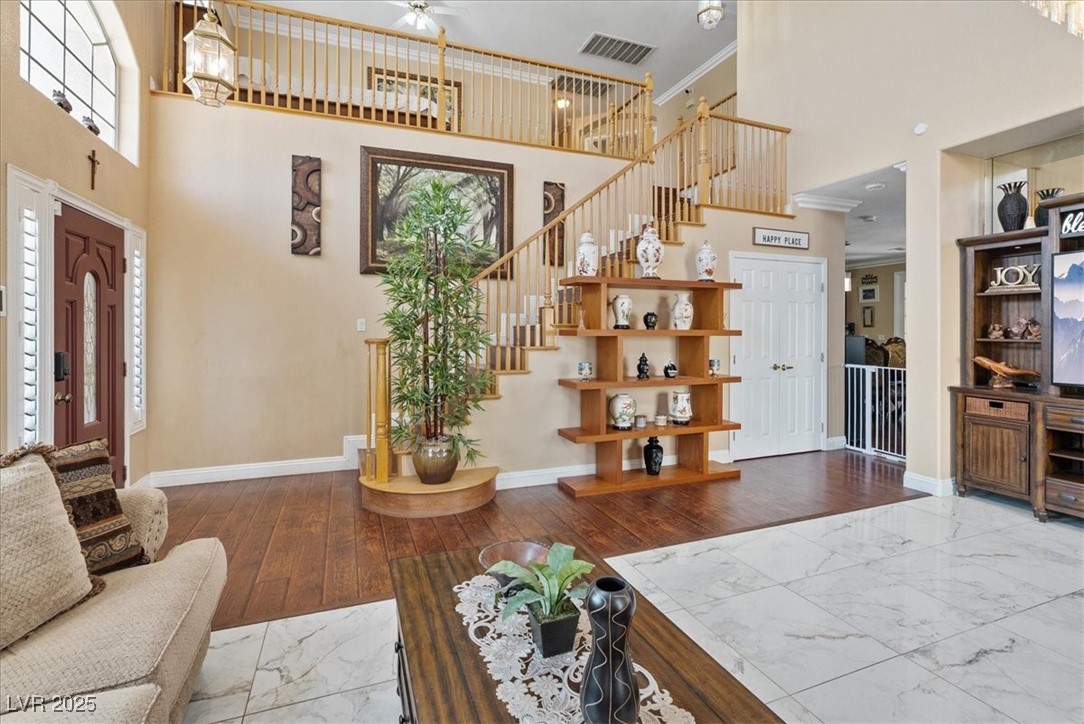 3827 Blue Gull Street Property Photo 5