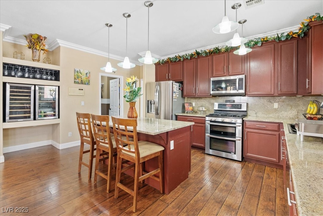 3827 Blue Gull Street Property Photo 13