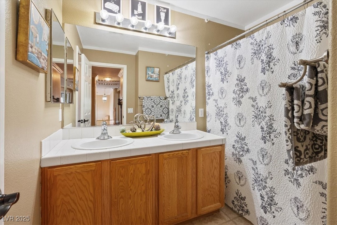 3827 Blue Gull Street Property Photo 35