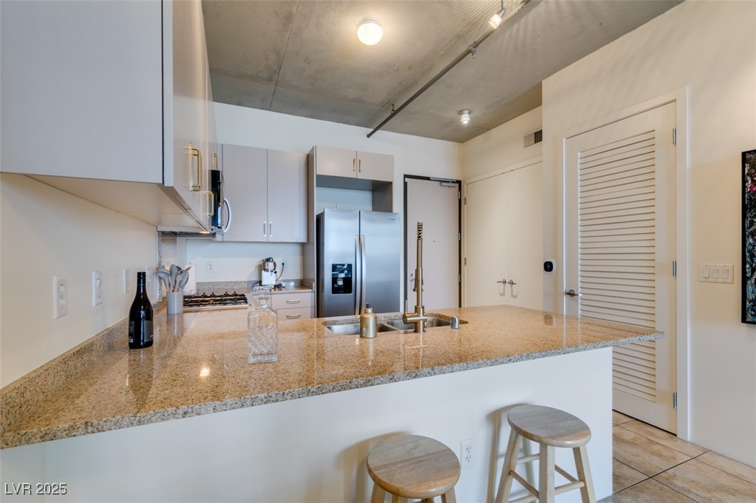 353 East Bonneville Avenue 343 Property Photo 12