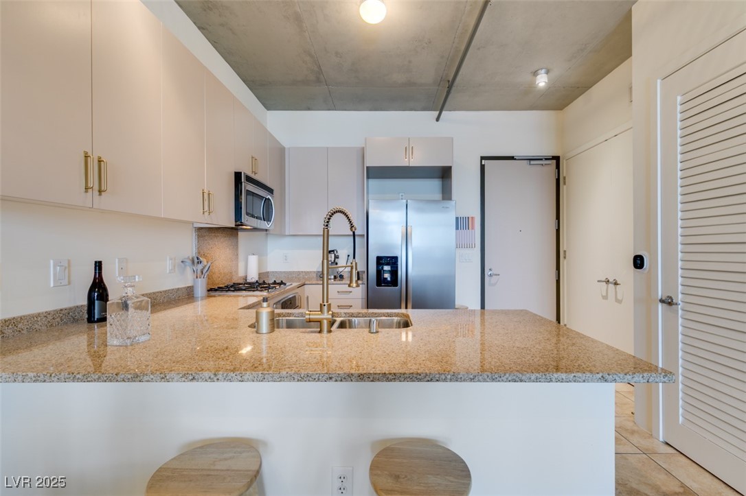 353 East Bonneville Avenue 343 Property Photo 13