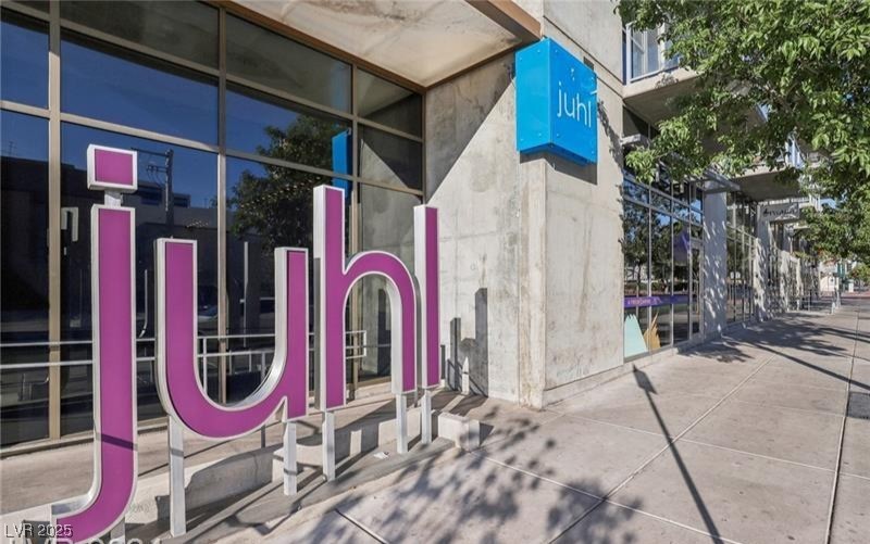 353 East Bonneville Avenue 343 Property Photo 29