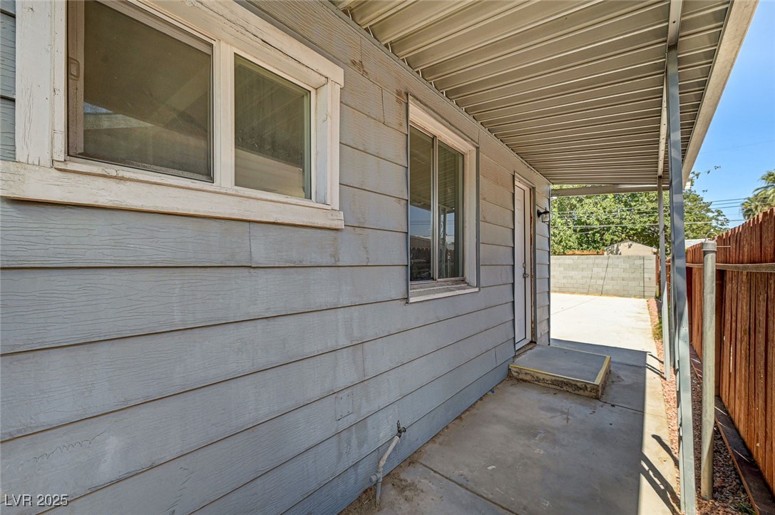 1405 East Bridger Avenue A Property Photo 30