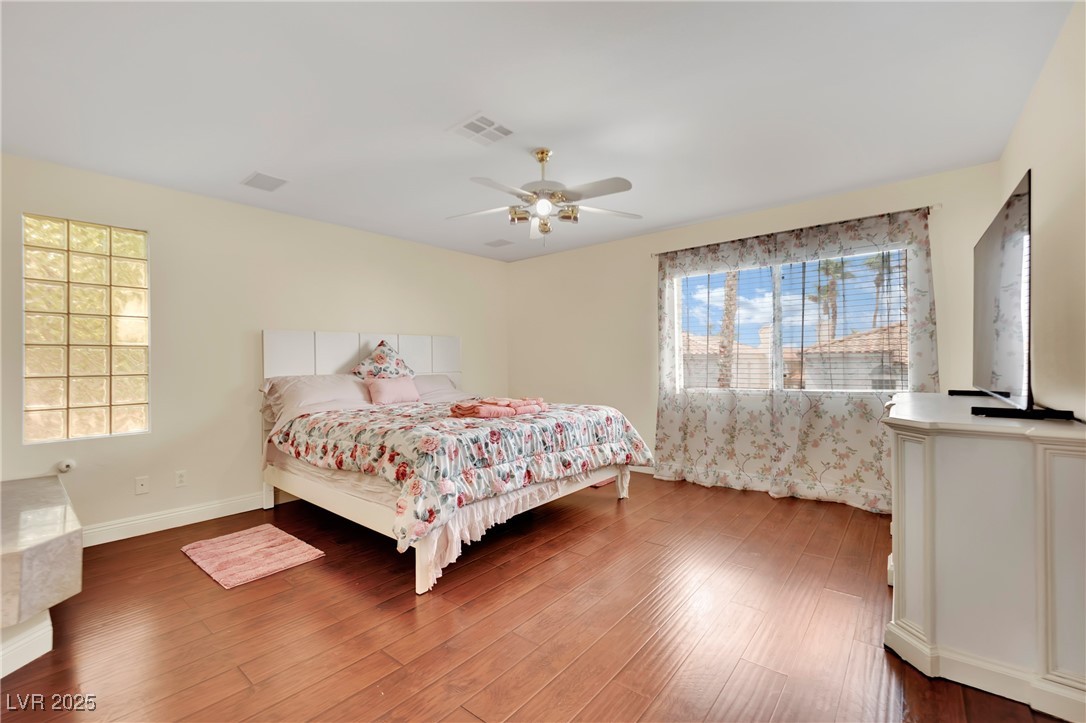 1860 Autumn Gold Avenue Property Photo 37