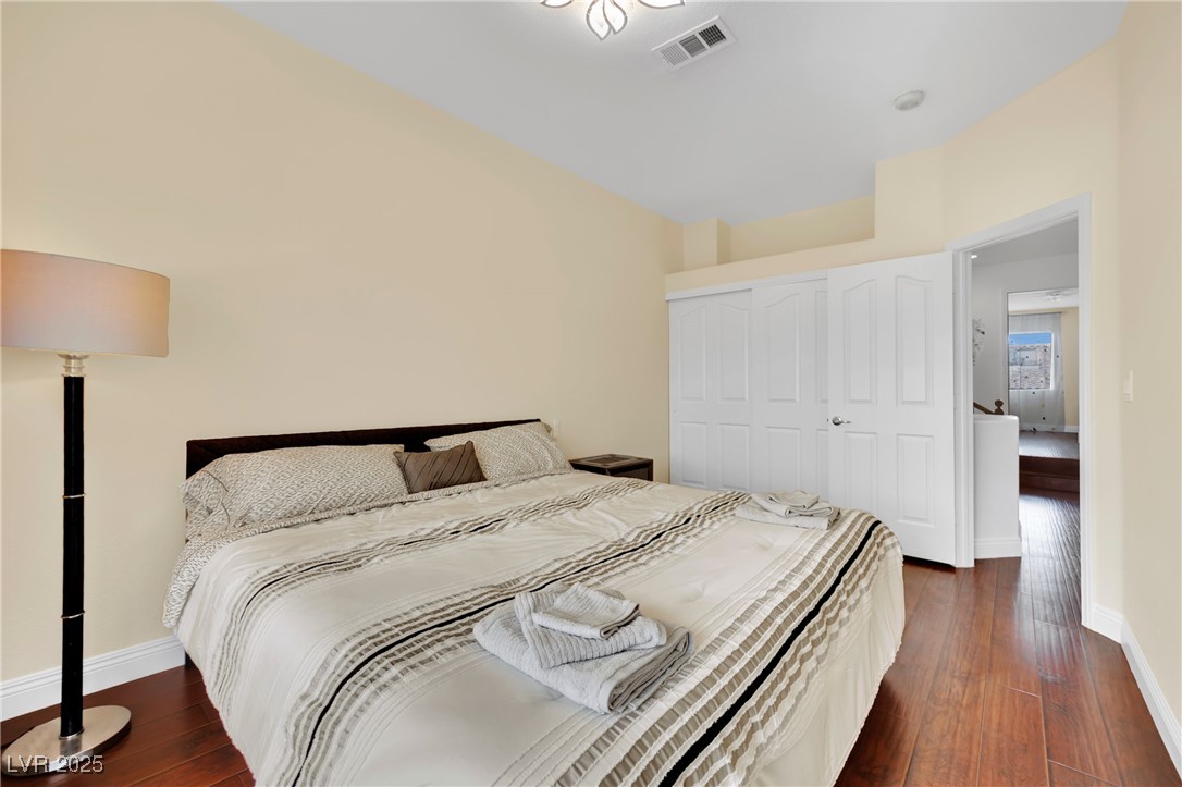 1860 Autumn Gold Avenue Property Photo 42