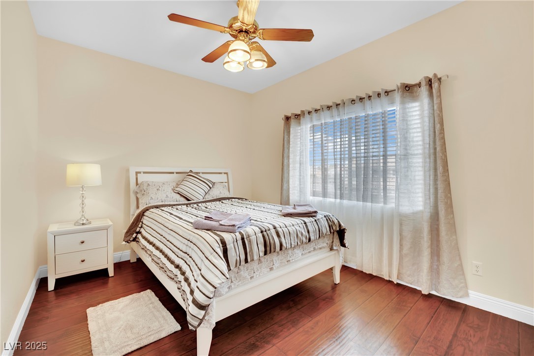 1860 Autumn Gold Avenue Property Photo 43