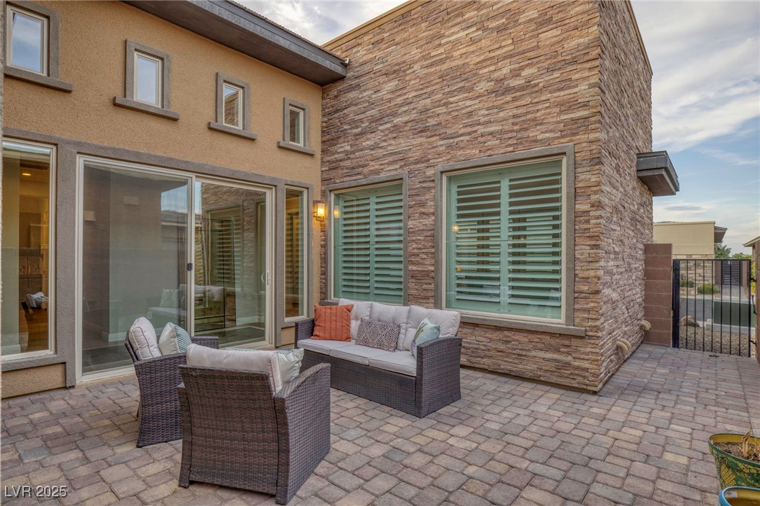 9987 Amethyst Hills Street Property Photo 20