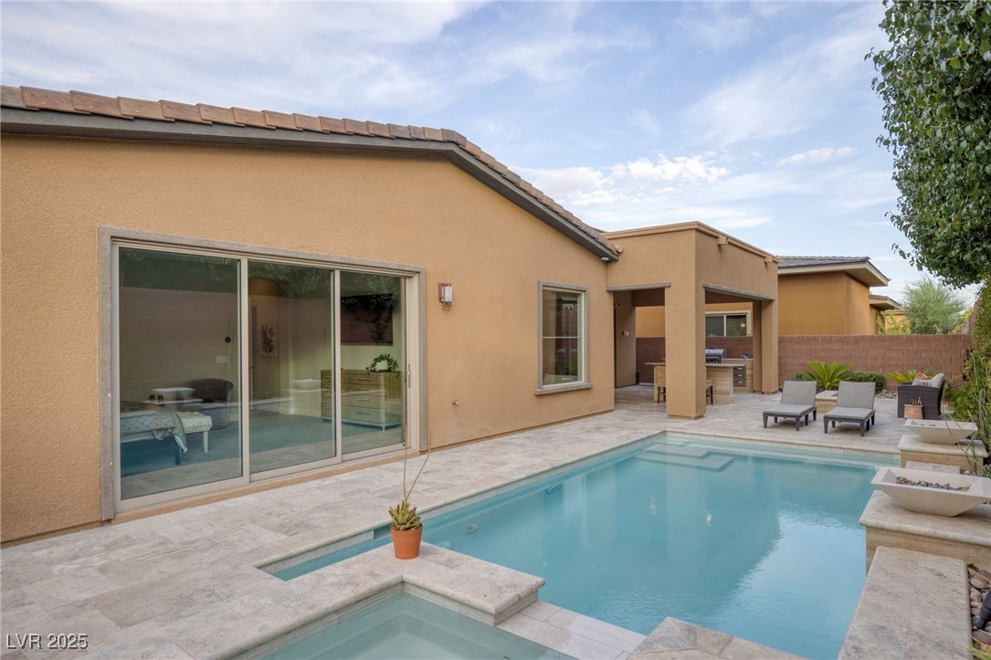 9987 Amethyst Hills Street Property Photo 42