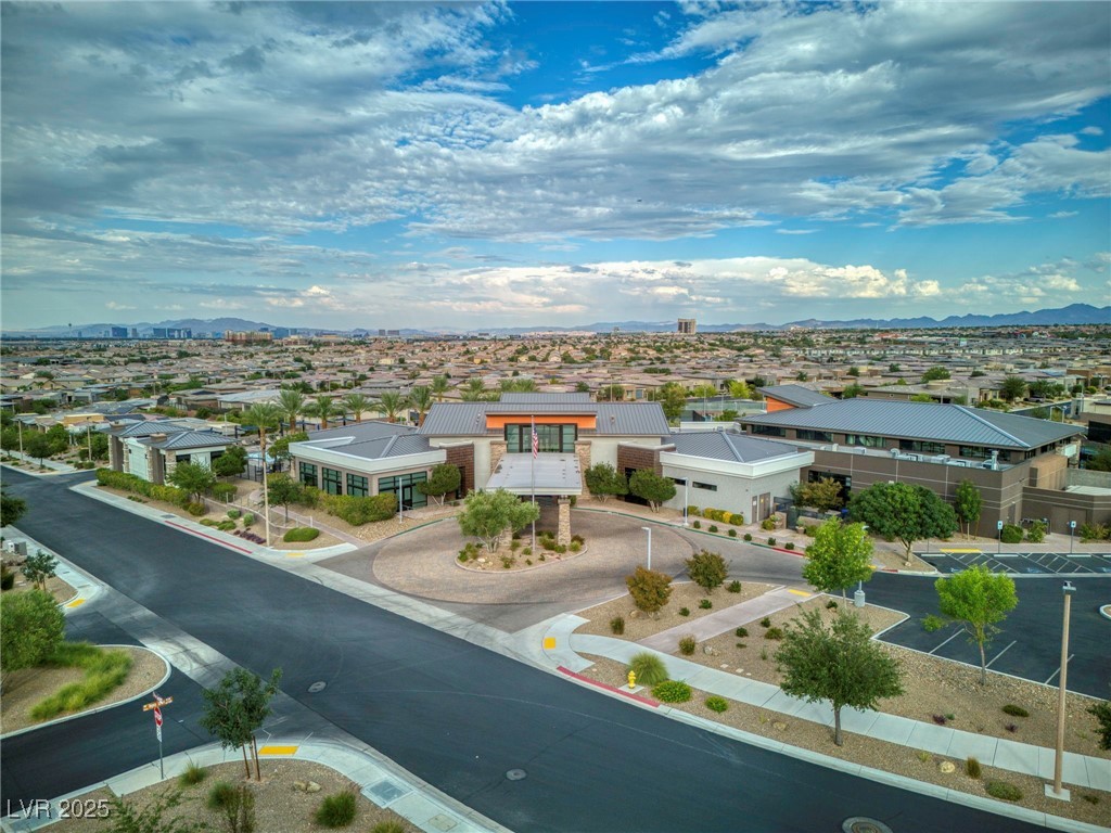 9987 Amethyst Hills Street Property Photo 45