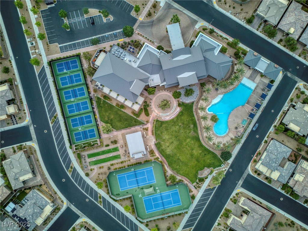 9987 Amethyst Hills Street Property Photo 47