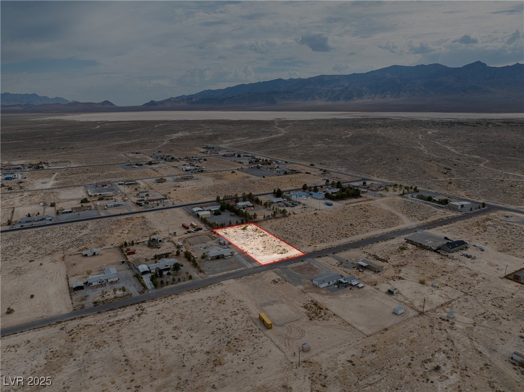 2181 East Bennet Street Property Photo 8