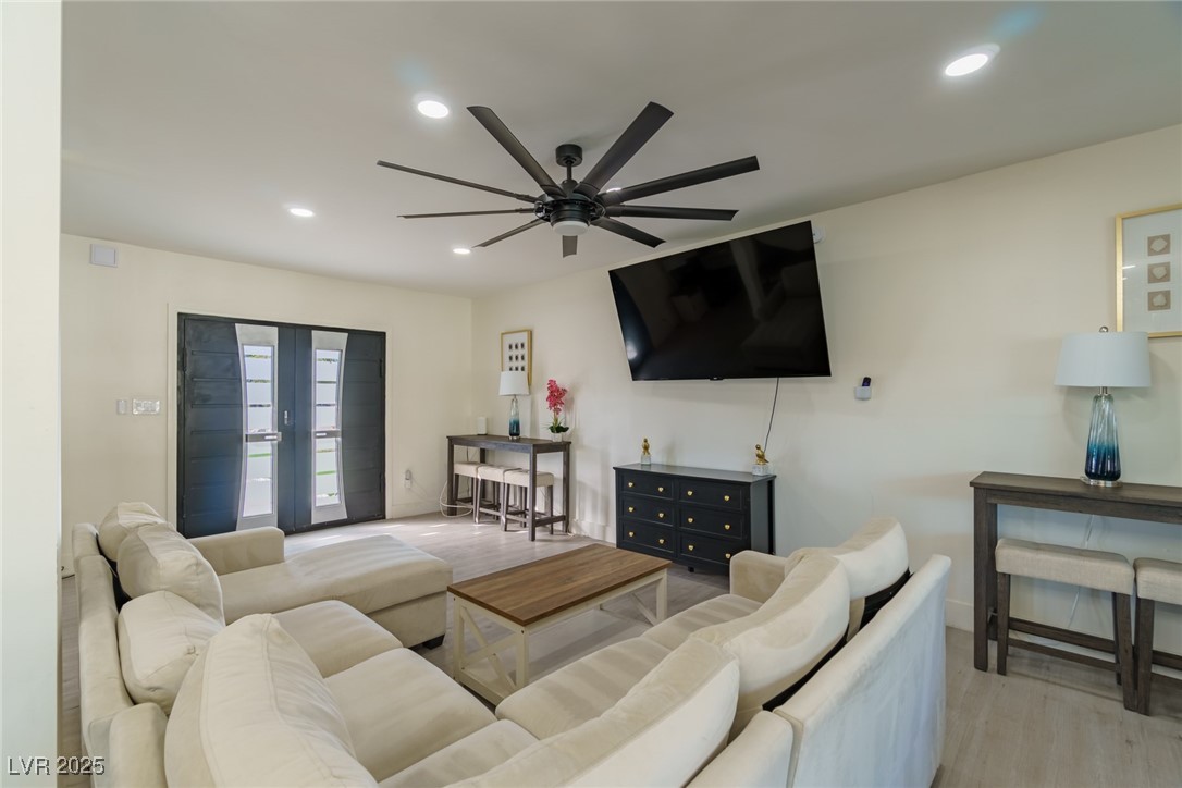 3080 Garnet Court Property Photo 8