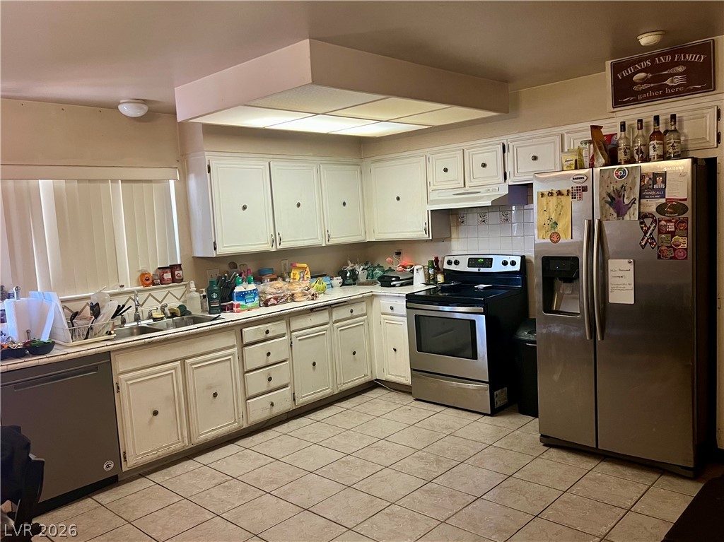 3533 Moraga Drive Property Photo 7