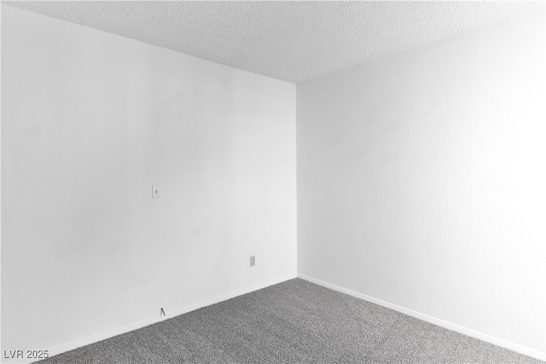 2146 High Dunes Lane Property Photo 15