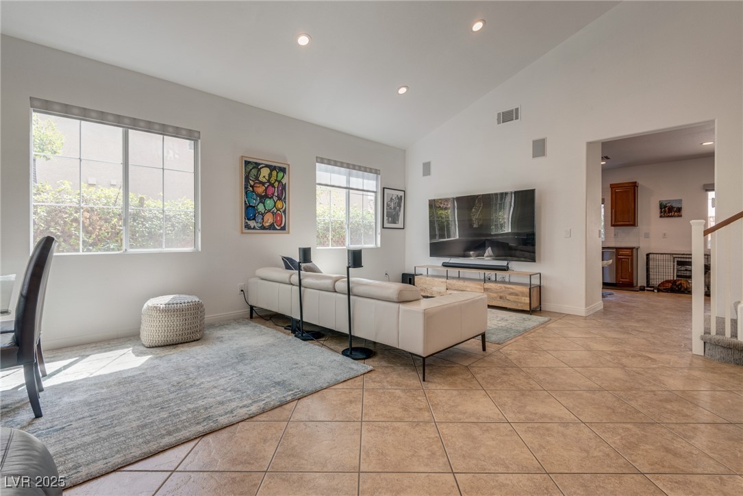 11425 Via Spiga Drive Property Photo 6